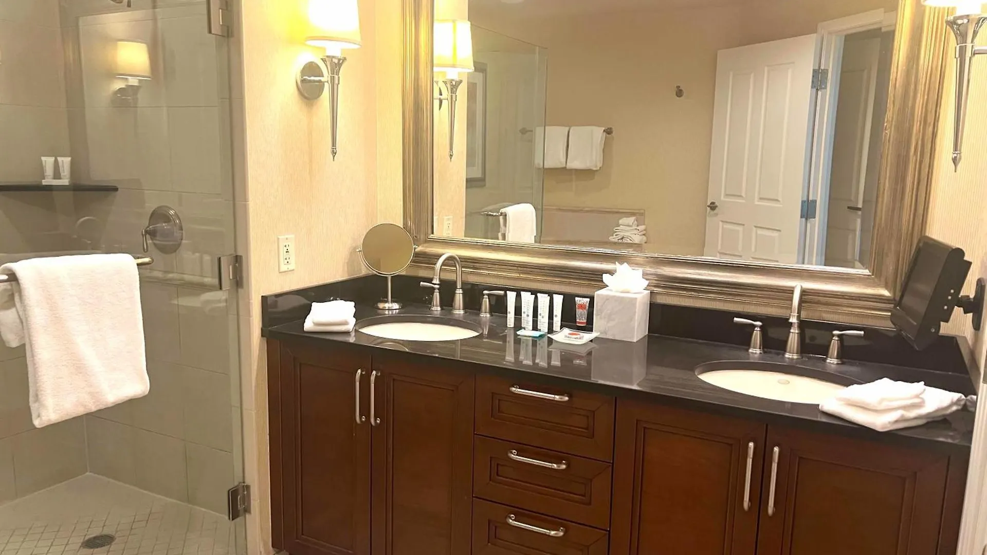 Mgm Signature - No Fees, Free Valet, Lazy River View Las Vegas Stany Zjednoczone Ameryki